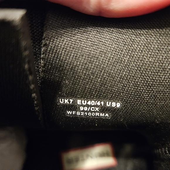 Hunter Stich Detail Rain Boots - Picture 2 of 4